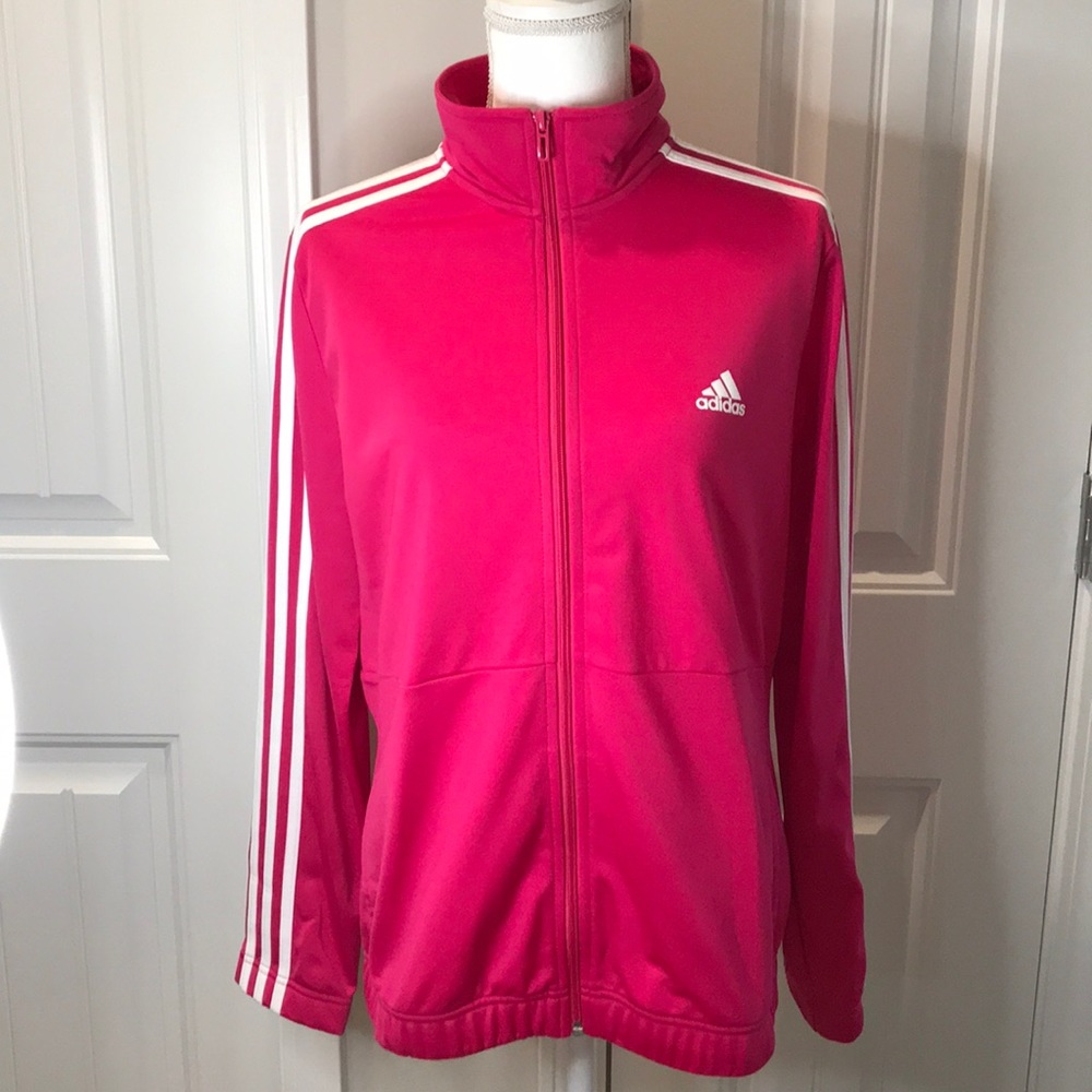 I ordered this and it is a bit to small. Adidas